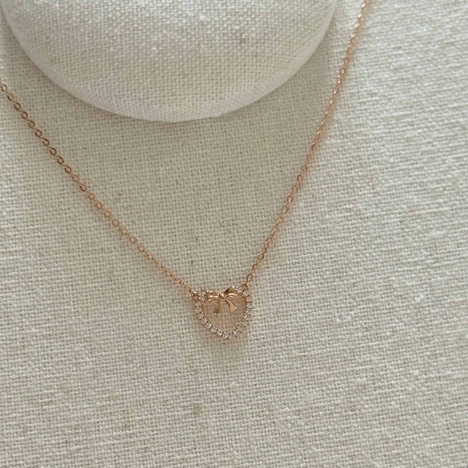 18K鑽心型蝴蝶結🎀頸鏈