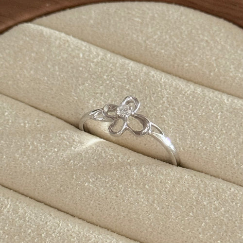 18K Dual Bloom Diamond Ring